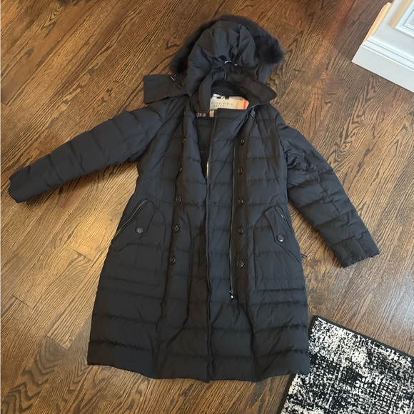 Burberry Dalmerton Quilted Down Puffer Coat with Removable Shearling Trim - Picture 5 of 5